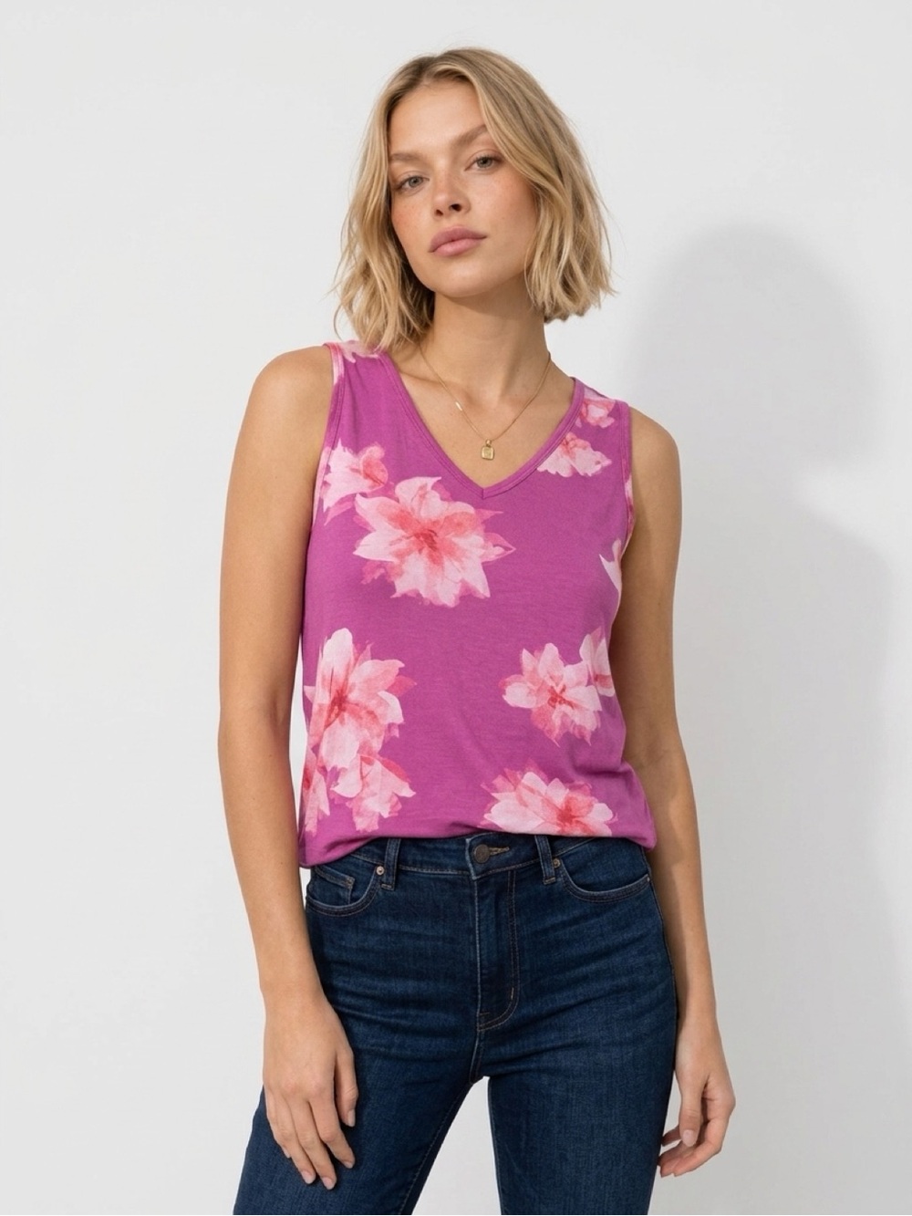 FIVE - Nine West V-Neck Tops